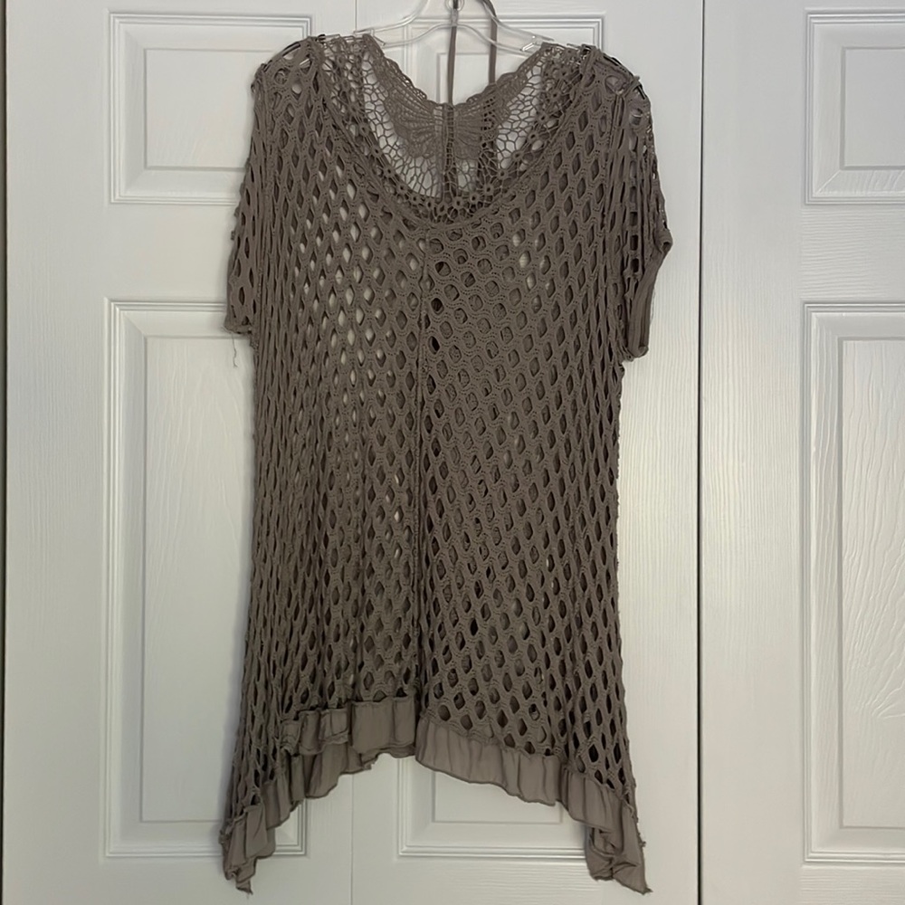 Taupe stretchy sexy top . 2 piece with tank